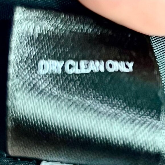 Red Fitted Blazer Jacket M Single Button Front Notch Lapel Holiday Work - Picture 11 of 12